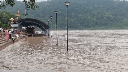 Uttarakhand Weather Update IMD Heavy Rainfall Red Alert in Tehri, Pauri and Dehradun Rain News