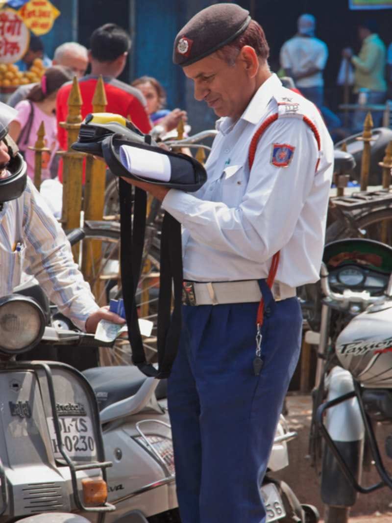 Police issued challan to 46 people in pithoragarh