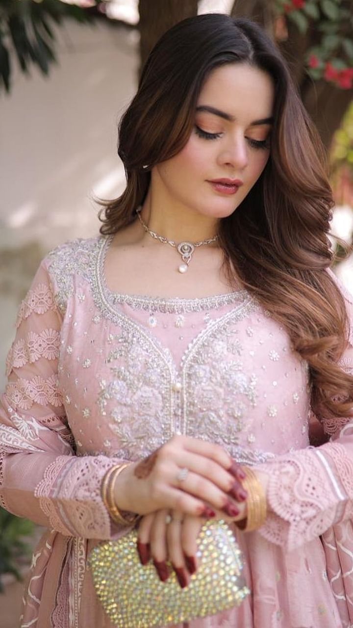 Pakistani Clothing Brands | Discover Style with KARMA COLLECTION –  Karmacollectionpk