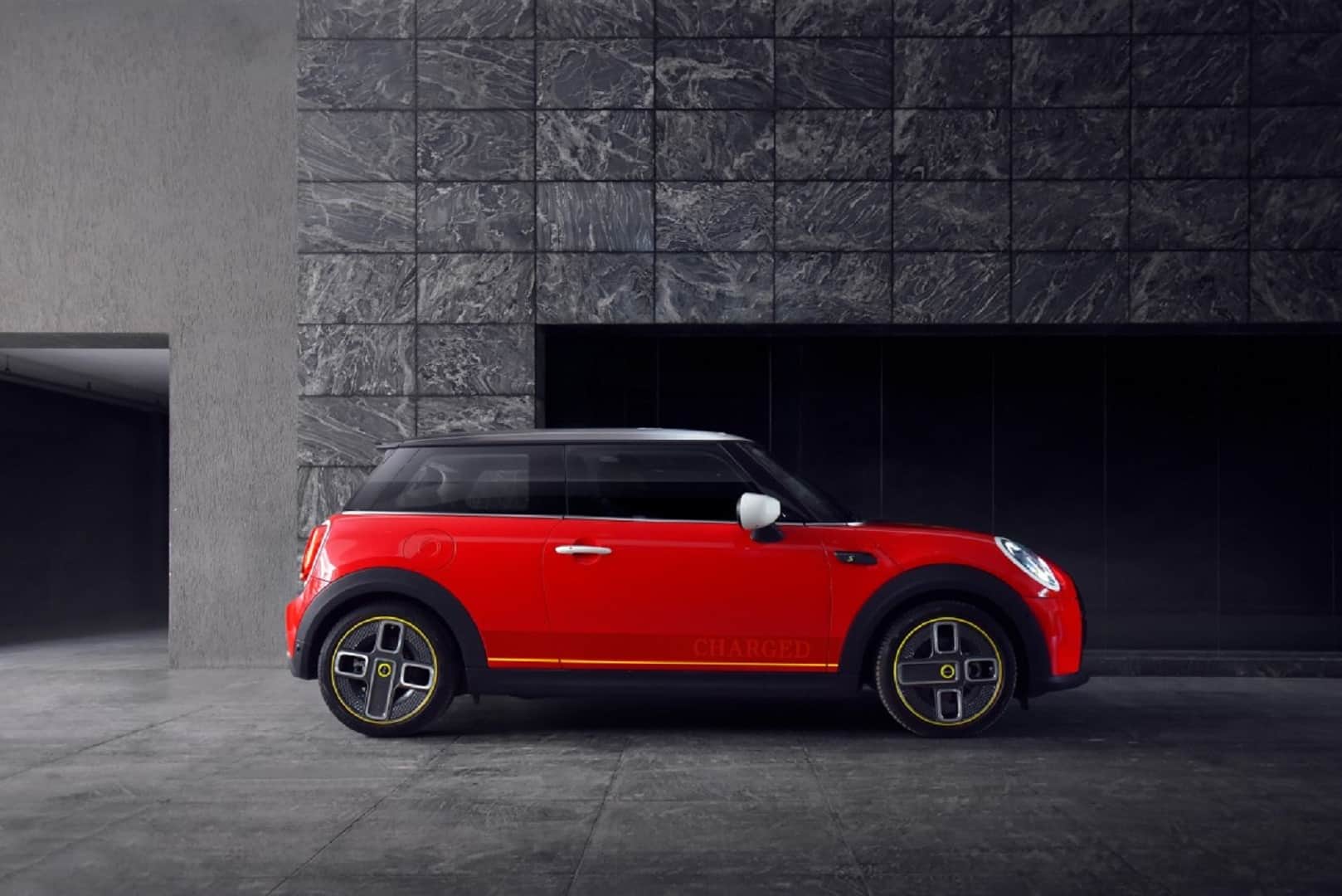 BMW Group launches All-electric MINI Charged Edition in India Know Price Features Specs