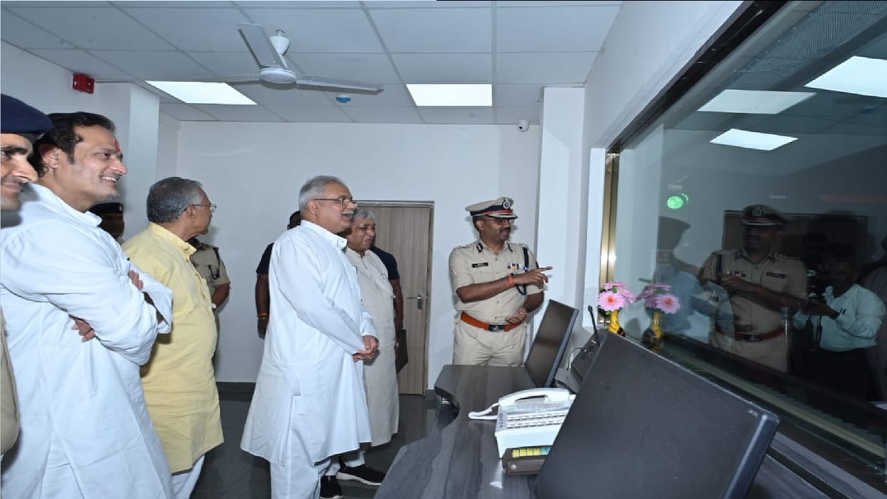 Virtual launch of range cyber police station in five divisions in Raipur Chhattisgarh