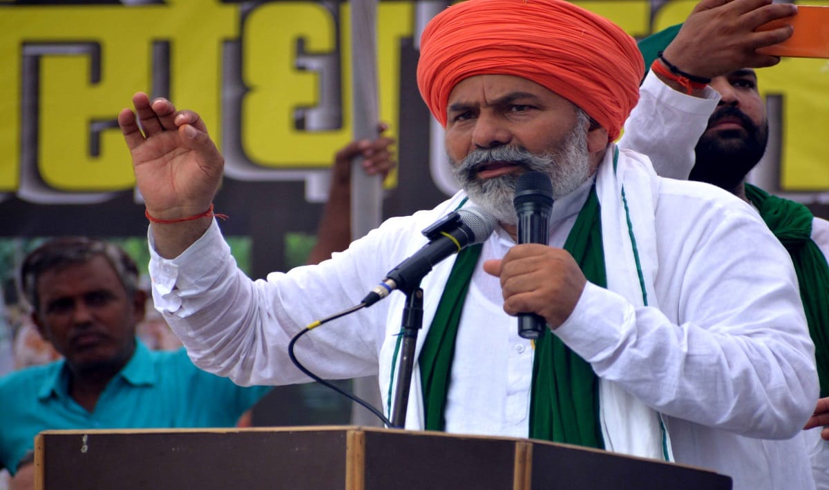 Farmer leader Rakesh Tikait paid obeisance at Sri Harmandir Sahib