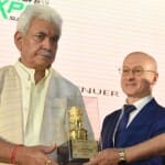 जम्मू-कश्मीर के उपराज्यपाल मनोज सिन्हा।