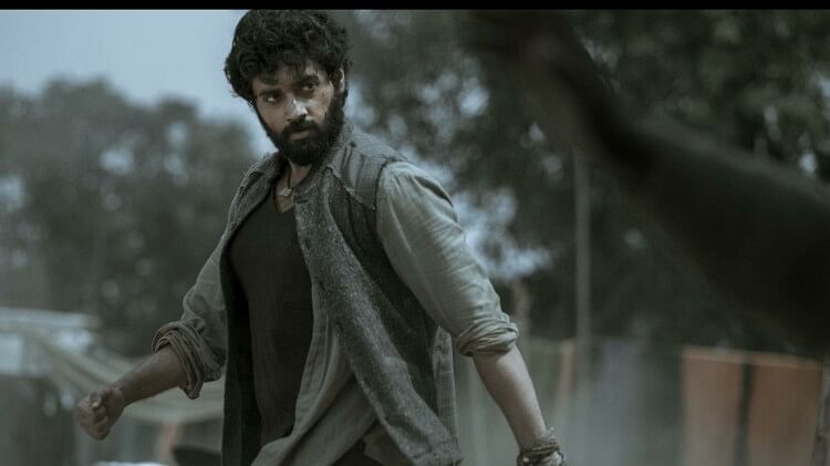 Gadar 2 Review: सनी देओल का बॉक्स ऑफिस पर चला हथौड़ा, मनीष वाधवा और जूनियर शर्मा के अभिनय का उत्कर्ष 6 Gadar 2 Review in Hindi by Pankaj Shukla Sunny Deol Ameesha Patel Utkarsh Sharma Anil Sharma Manish Wadhwa