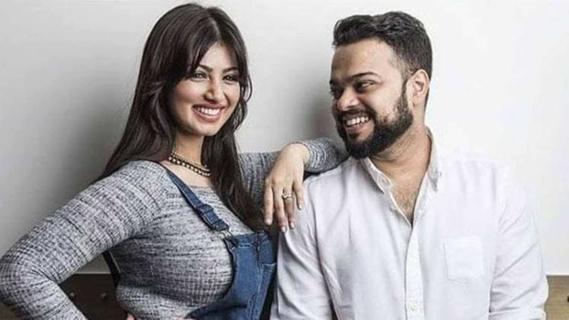 These Actresses Turns From Hindu To Muslim in Love Amrita Singh Ayesha Takia Sharmila Tagor