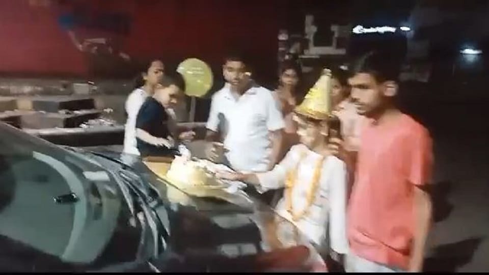 Family was celebrating daughter birthday in middle of road forgot all rules Video went viral