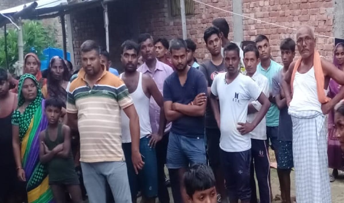 mama killed bhanji by strangles in azamgarh village shocked by sensational incident