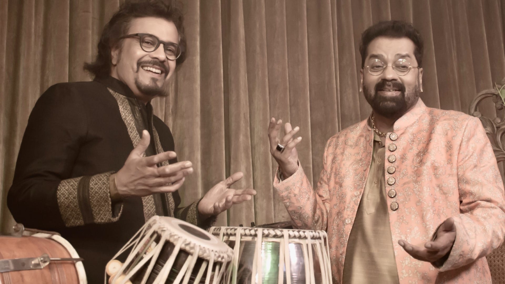 Yeh Desh to release on Independence Day Bikram Ghosh Hariharan Shaan Kavita Seth Richa Sharma collaboration