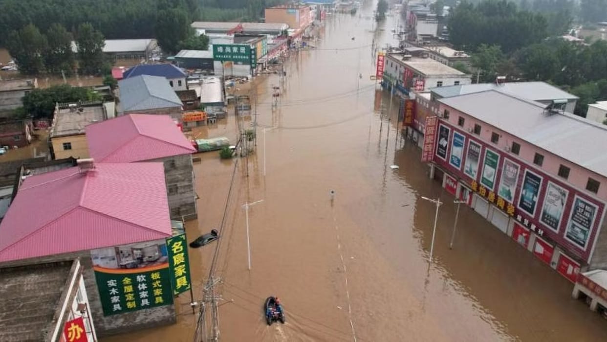 china flood hits hebei province twenty nine dead sixteen missing