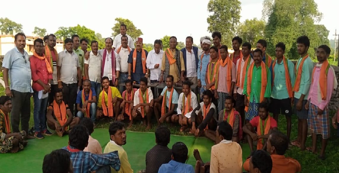 BJP organized beneficiary conference at Chitapur Shakti Kendra Jagdalpur
