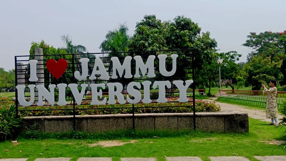 jammu university: tune of community radio will soon be heard in Jammu University