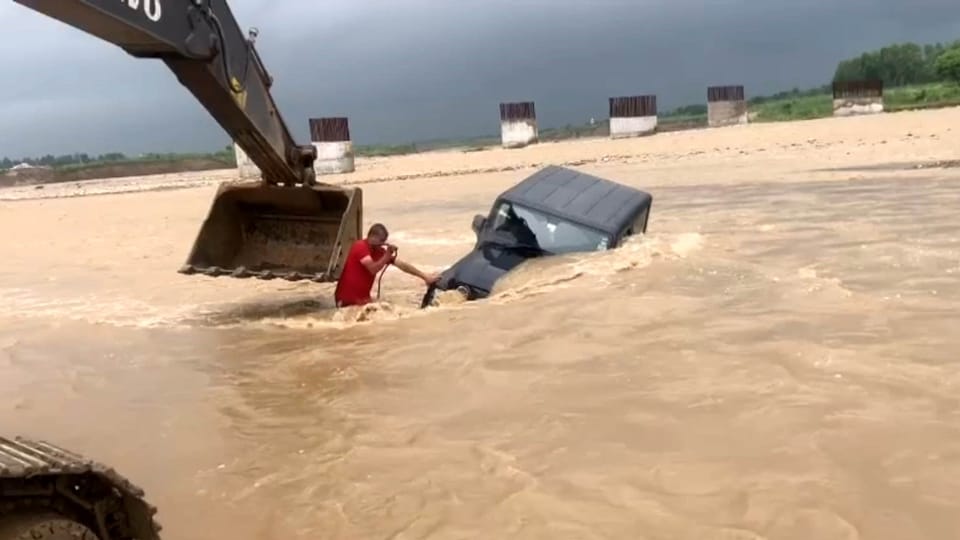 Jammu Pathankot Highway: Alternate route on Tarnah bridge washed away thrice in 10 days