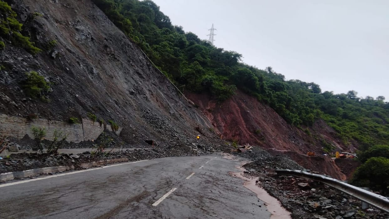 Loss of Rs 66 crore to National Highway from Parwanoo to Solan