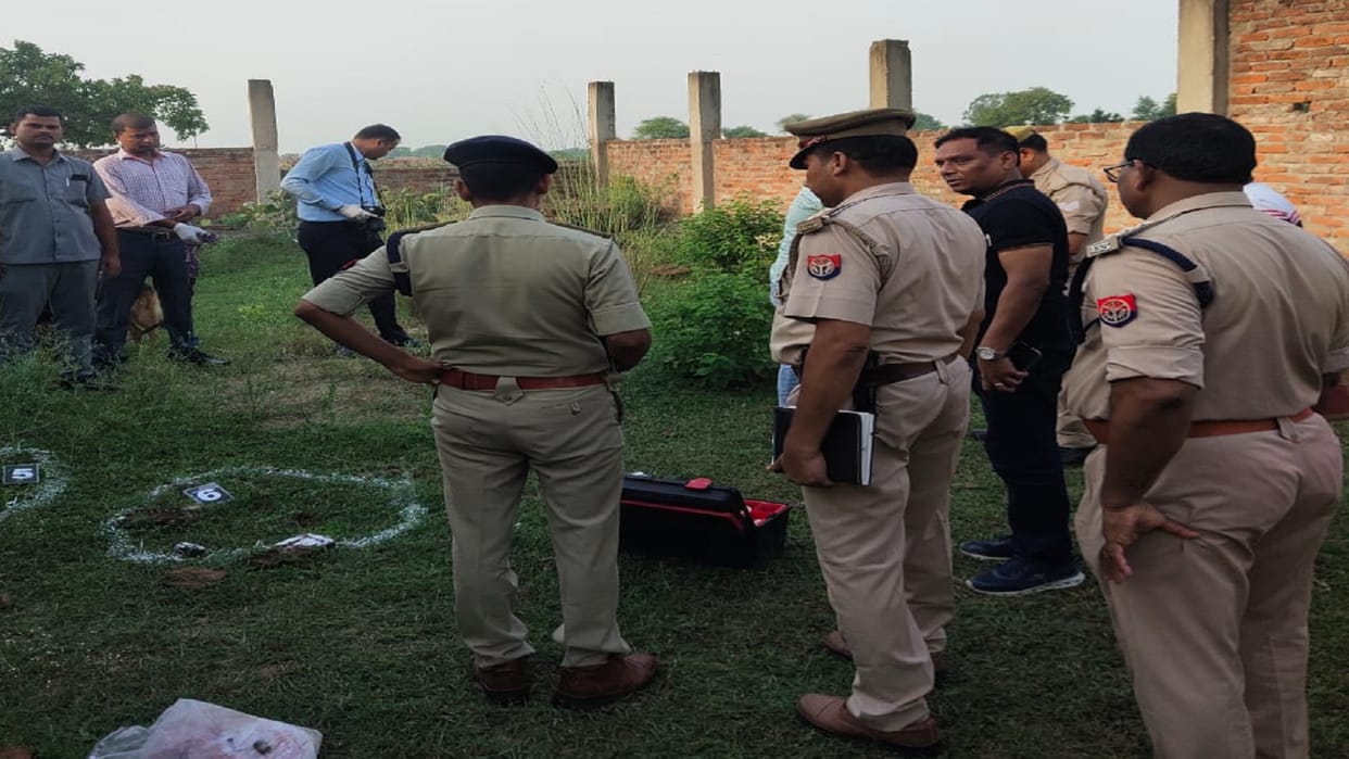 Police encounter with the accused of Tharavai robbery case, two were shot