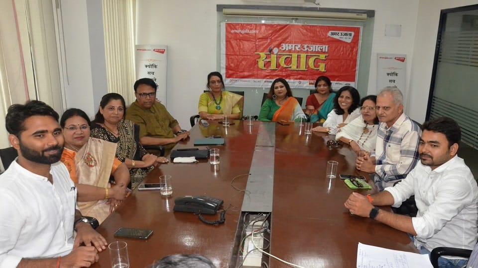 Kavi Goshthi under Amar Ujala Maa Tujhe Pranam