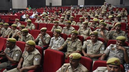 Maa Tujhe Pranam: Honor bravery policemen Moradabad, faces blossomed pride and applause rang enthusiasm