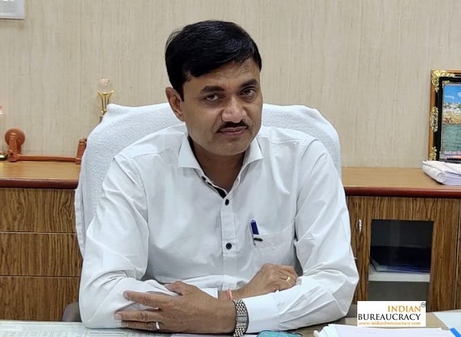 Verdict on punishment of Sheelendra Singh, the then collector of Chhatarpur, guilty of contempt