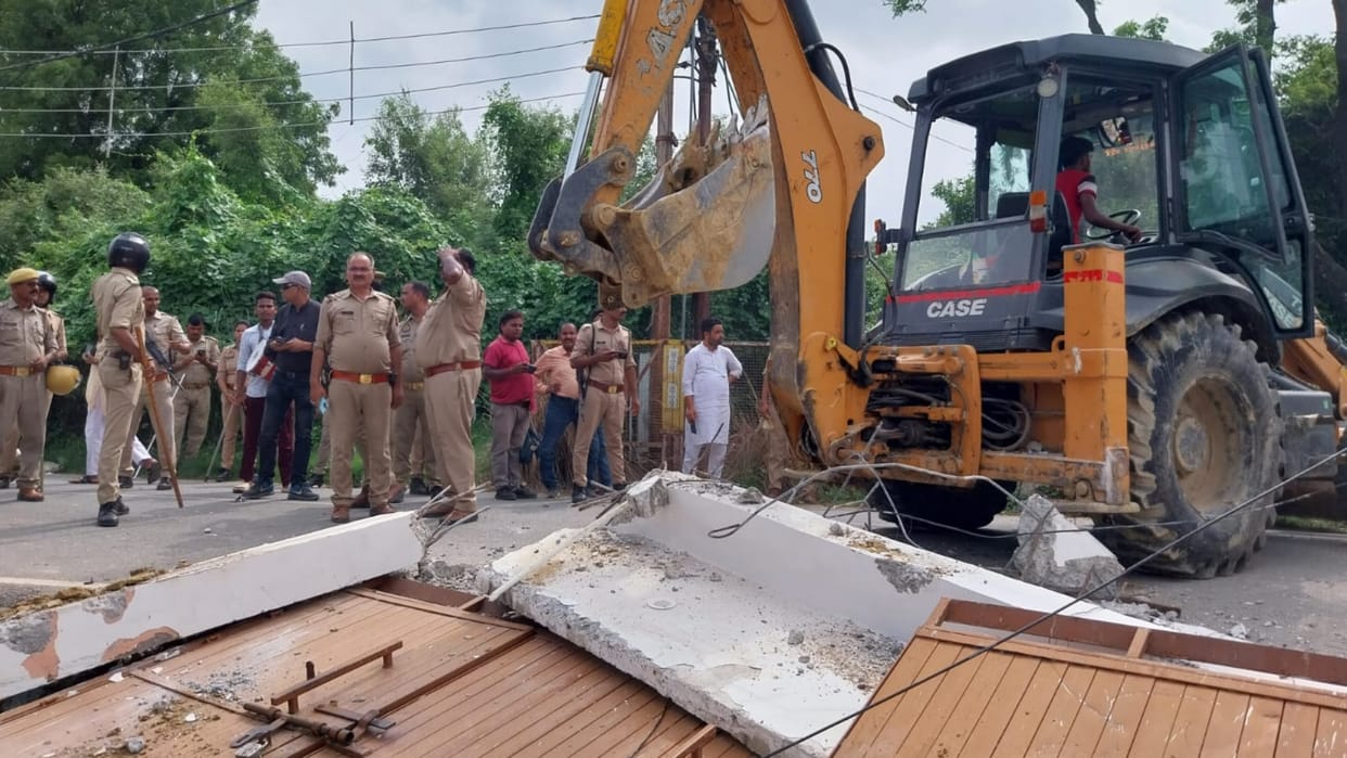 House of criminal Siraj Ahmad bulldozed in Sultanpur.