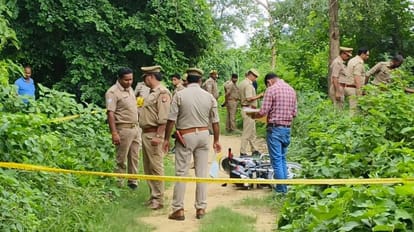 Ayodhya: युवक की बेरहमी से हत्या कर नहर की पटरी के किनारे झाड़ियों में फेंका शव A man murdered and his body was thrown in a bush in Rudauli Ayodhya.