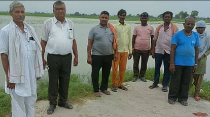 five hundred bighas of crop got submerged Due to lack of drainage in Etah