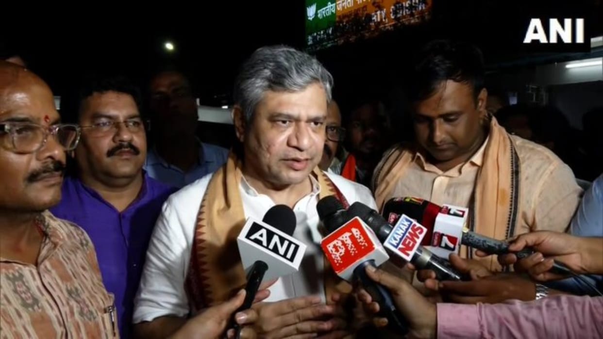 Union Railway Minister Ashwini Vaishnaw visits the Cuttack railway station inspects the redevelopment work