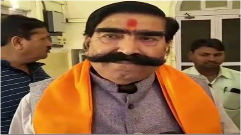 BJP leader Gyandev Ahuja controversial statement On CM Ashok Gehlot