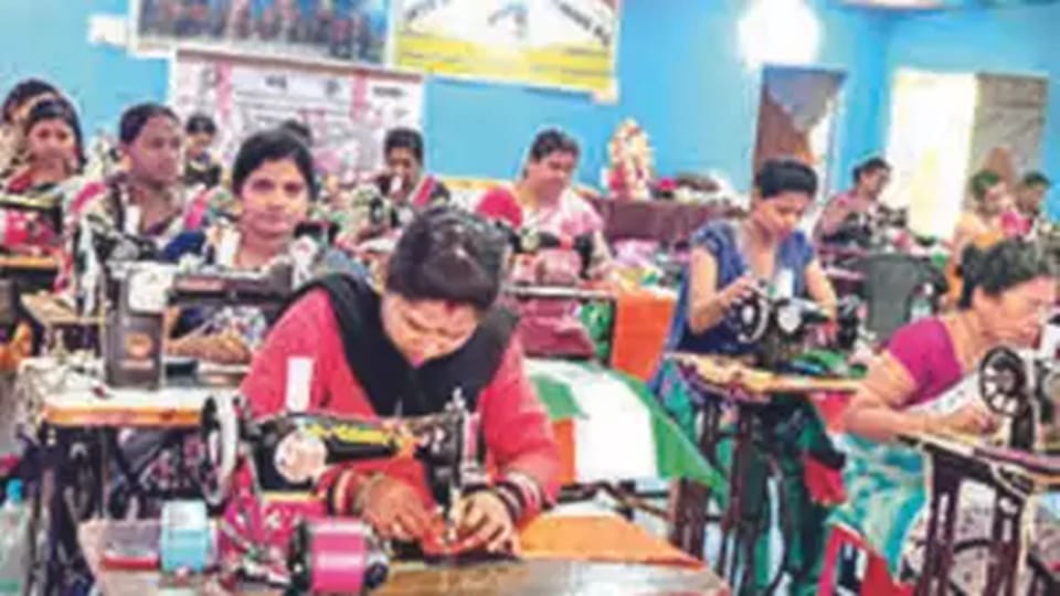 Ganjam women self-help groups to make 4 lakh Tricolours for Independence Day