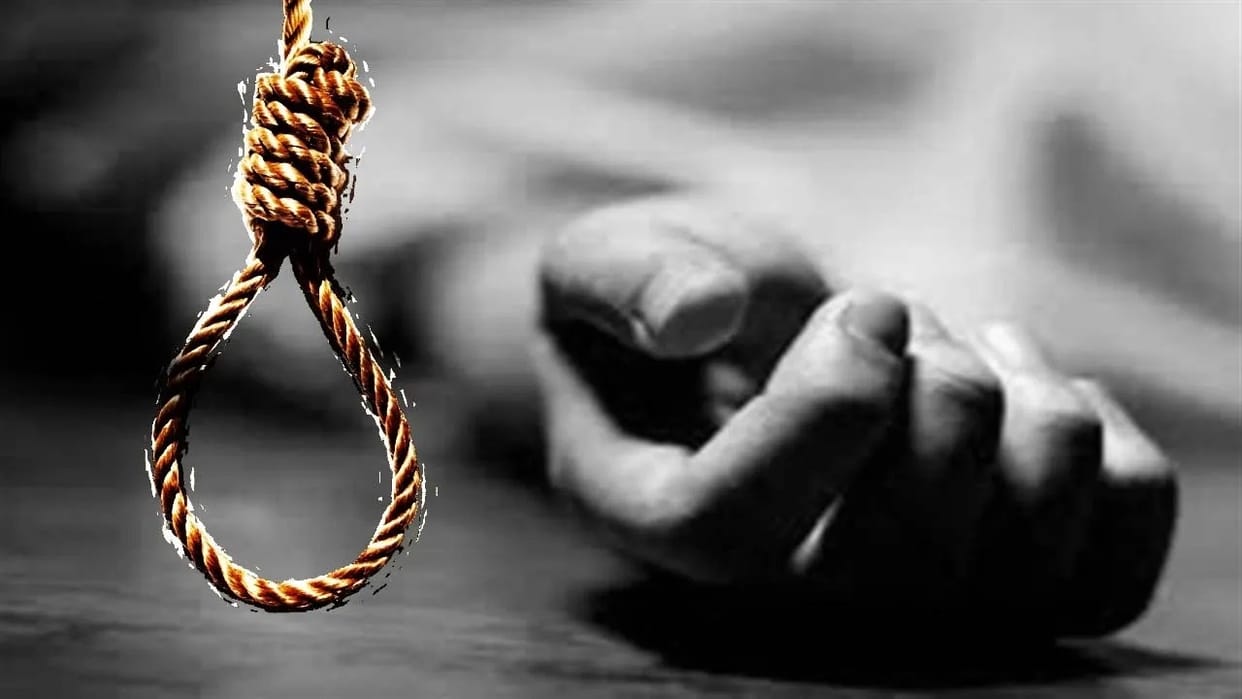 Textile businessman hanged himself, there was chaos in the family.