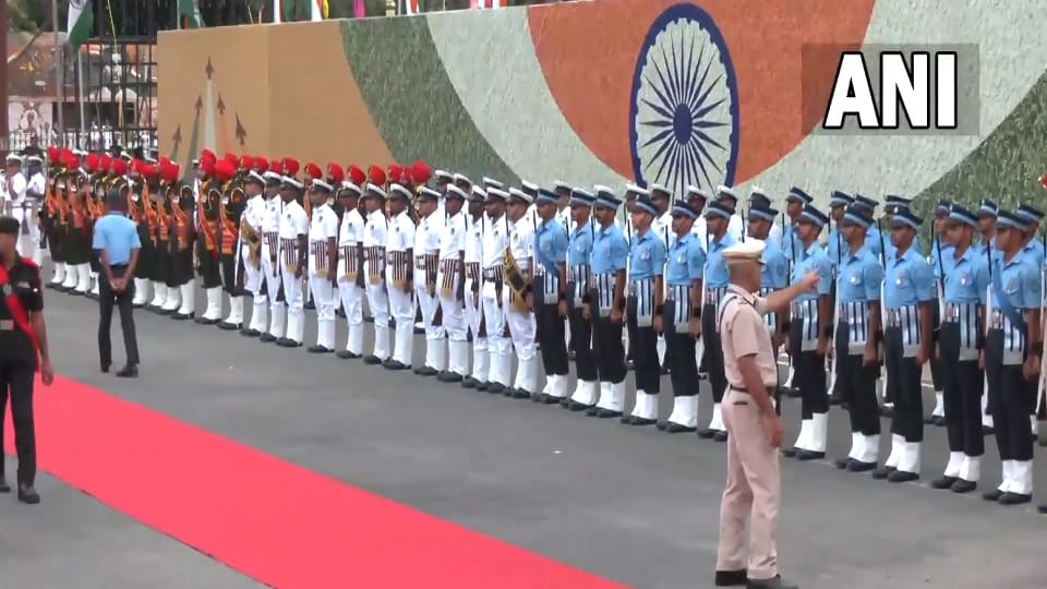 Full dress rehearsals for Independence Day celebrations underway at Red Fort