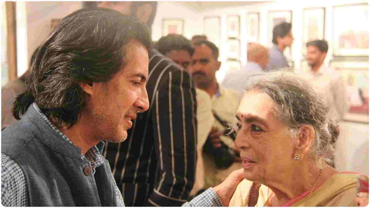 Independence Day 2023: Neville Tuli Opens Box Of Cinema Memories again auction to be held from August 15 to 19