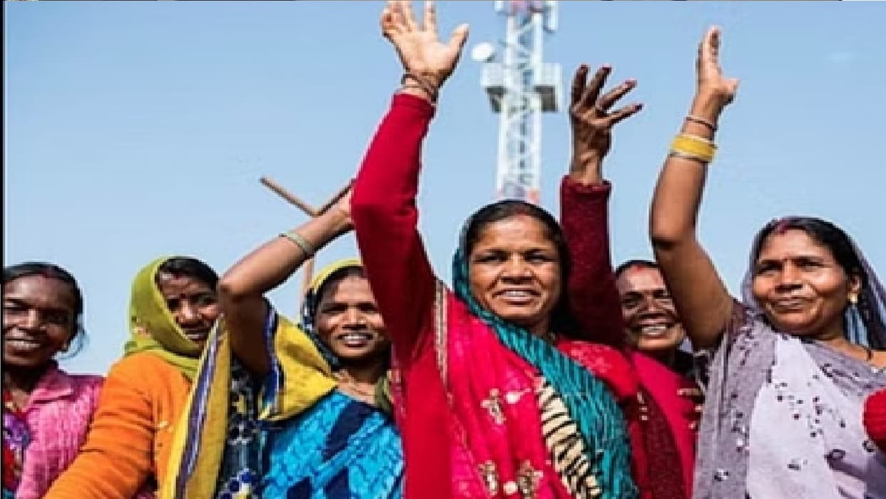 Garhbo Nava Chhattisgarh Good schemes, change in socio-economic conditions in CG
