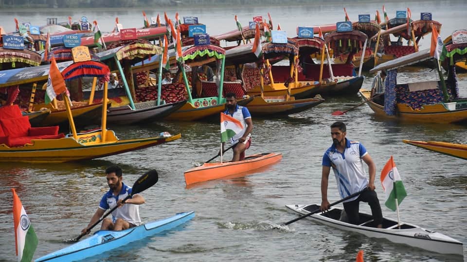 Jammu and Kashmir: LG Manoj Sinha flags off Tiranga Rally in Srinagar, Celebrates Azadi Ka Amrit Mahotsav