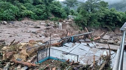 Himachal Weather Updates: IMD Rain Alert, Cloud Burst in Solan and Shimla Landslide Road Closed News