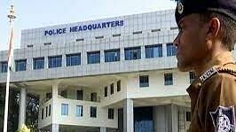 MP News: 55 पुलिस अफसरों और जवानों को मिलेगा रुस्तमजी पुरस्कार, वर्ष 2021 के पुरस्कार का हुआ एलान MP News: Rustomjee Award will be given to 55 police officers and jawans, the award for the year 2021 has been