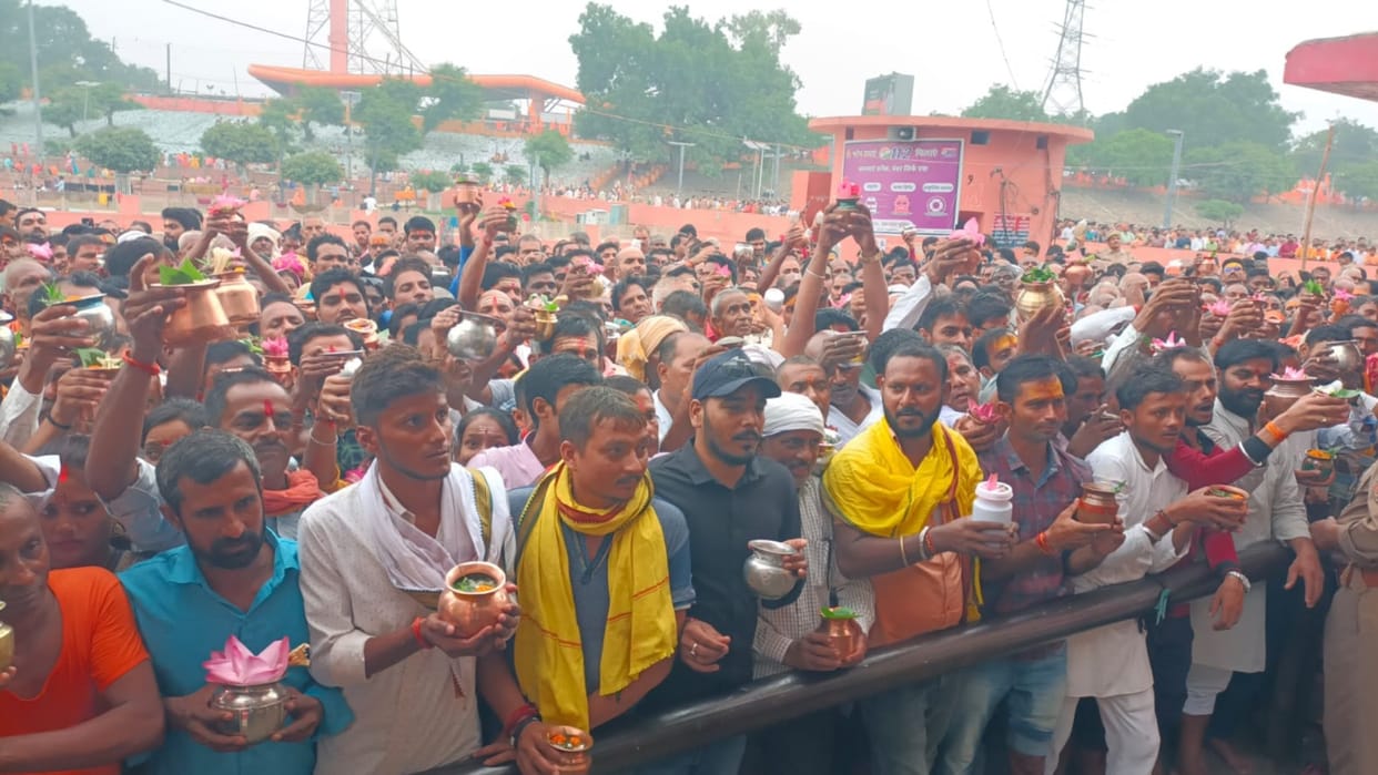 People gathered near temple of Lord Shiva in Ayodhya.