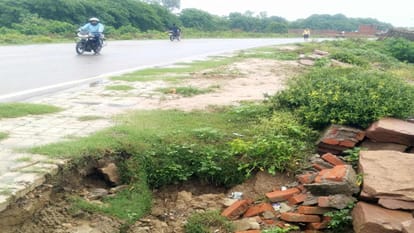 11 km tied up from Domingarh bridge to Gahasad but rains caused by rain