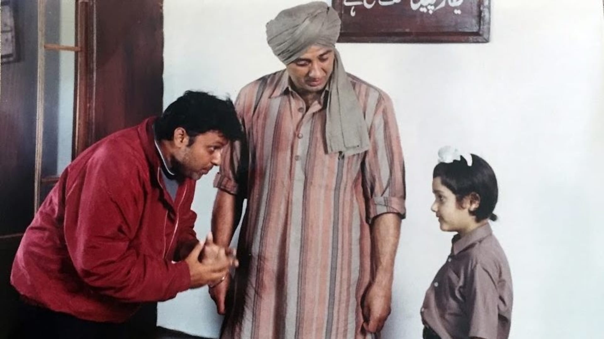 Sunny Deol Gadar 2 beats Shah Rukh Khan Pathaan in first Monday box office collections details inside