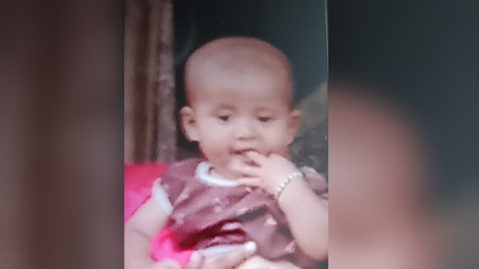 Haridwar News woman Stolen seven month old Baby Boy after sending her mother to buy flour