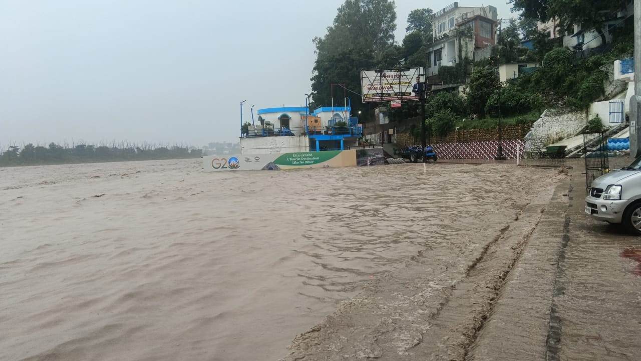 Uttarakhand Weather IMD Rainfall Alert Disaster in Many places House Collapse road Closed river overflows