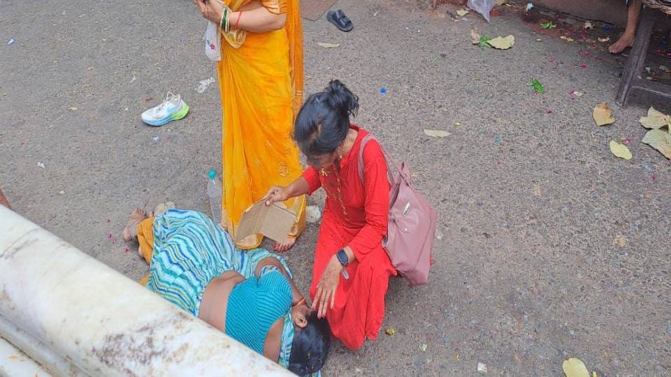 there was flood of faith on darshan of Shri Banke Bihari In Vrindavan Mathura