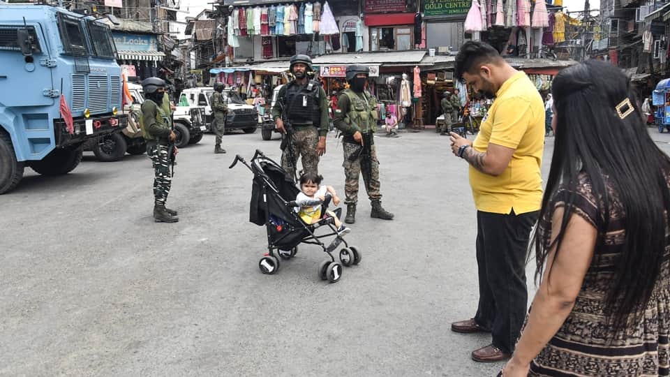 Independence Day eve: High alert in Jammu and Kashmir three tier security in valley