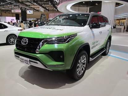 Toyota Motor introduces Toyota Fortuner with flex-fuel engine Know Details