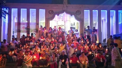 Maa Tujhe Pranam: Lamps lit at all intersections of Moradabad, celebration independence