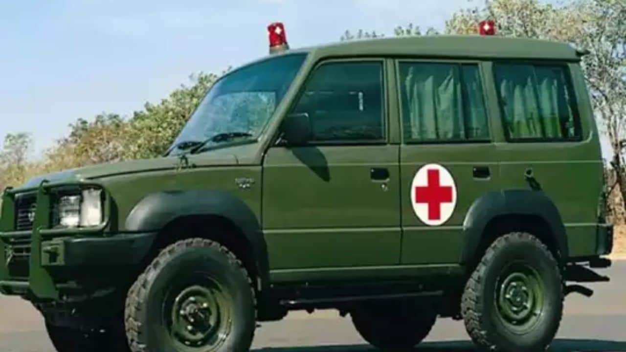 These cars used by the Indian Army, Maruti gypsy Tata safari sumo mahindra scorpio toyota hilux