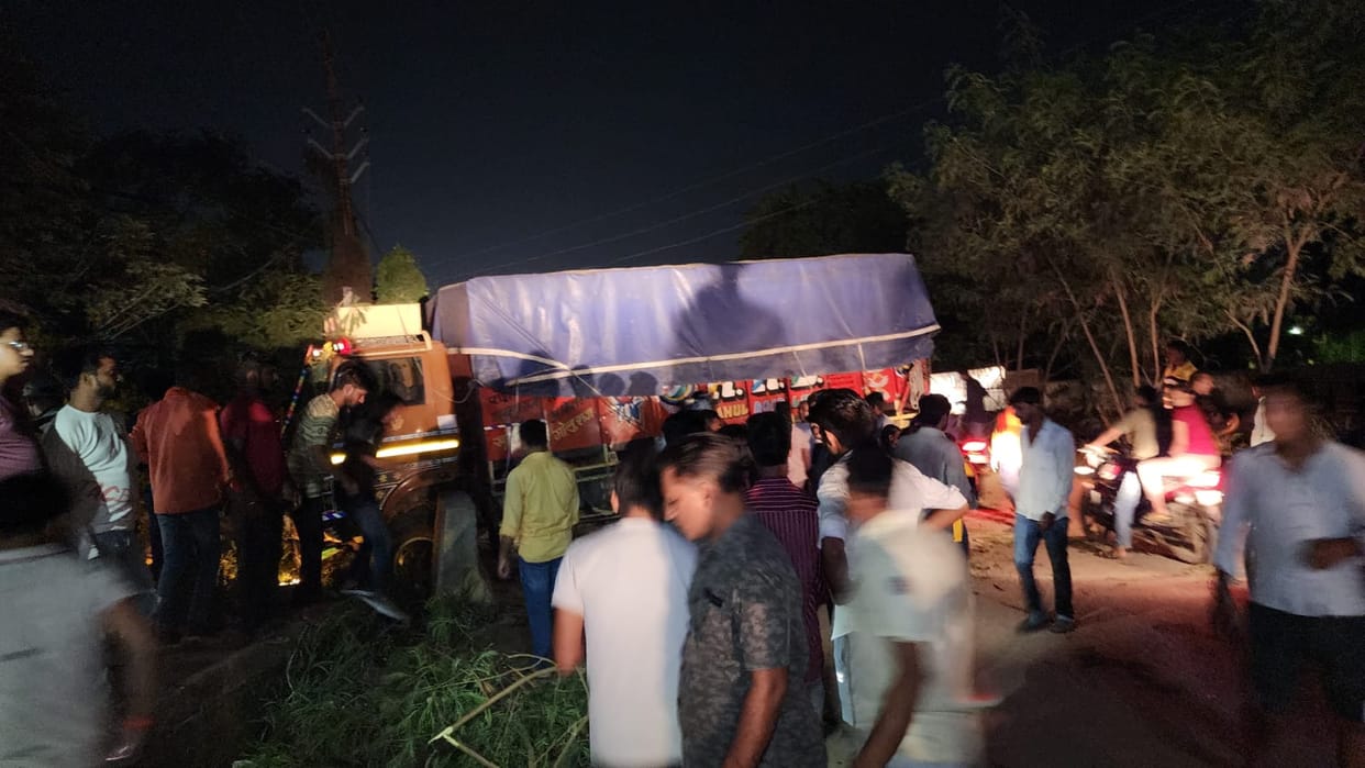 Bihar News: Road accident in Patna, truck crushed woman and girl child, one died; Bihar Police