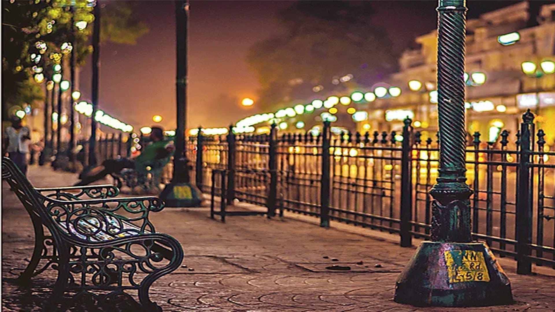 Famous Street Food in Lucknow Chatori Gali To Aminabad