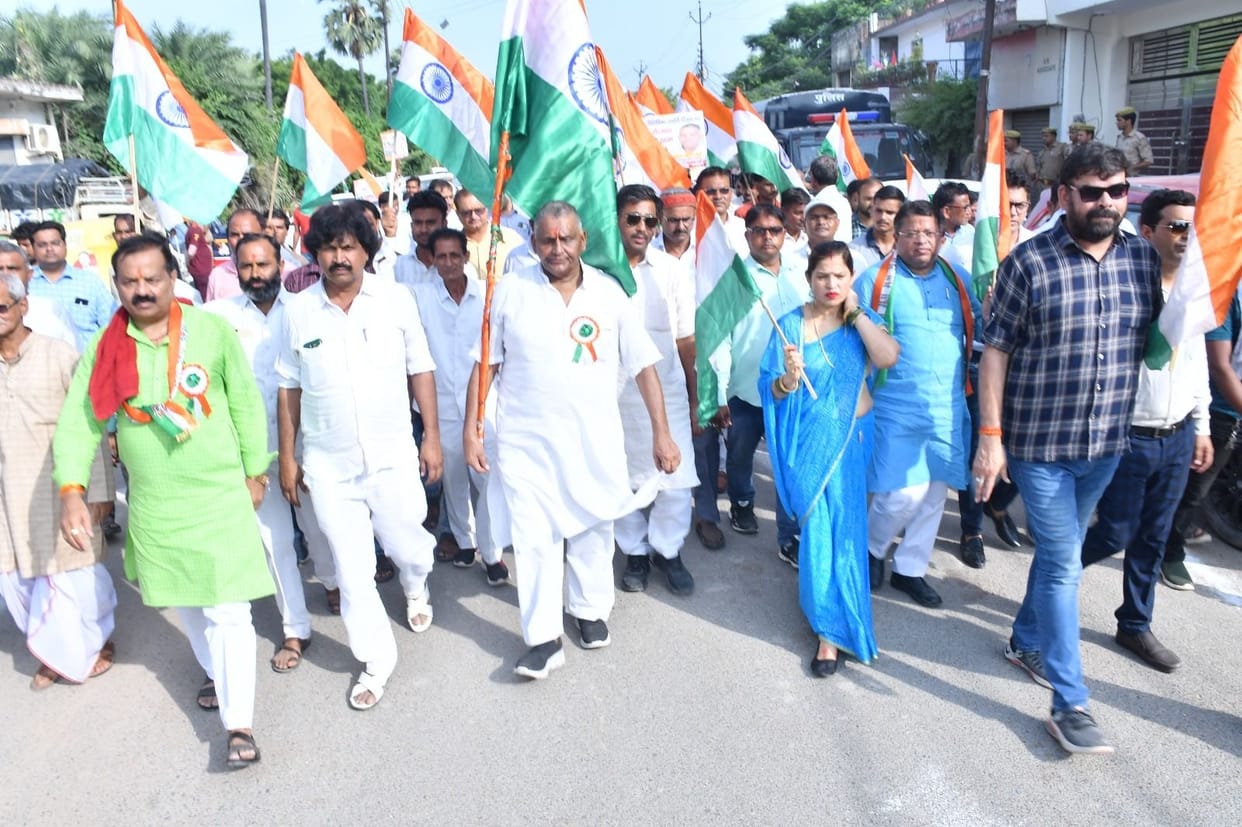 Silent procession, MP Devendra Singh Bhole said How did we get freedom from the British it was not told