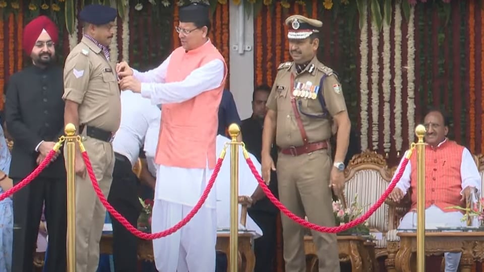 India 77th Independence Day 2023 Celebration in Uttarakhand Photos