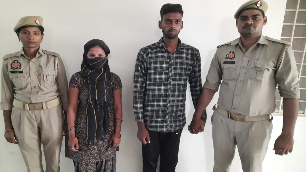 Firm worker was murdered in triangular love, woman and her second lover arrested by moradabad police