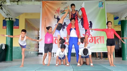 Sports competitions held under Maa Tujhe Pranam campaign in bareilly